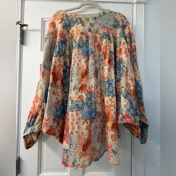 Pilcro Multicolor Floral Patchwork Blouse - Picture 4 of 4